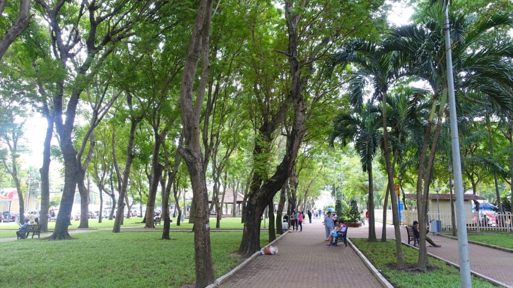 gần chợ bến thành có gì chơi công viên 23 tháng 9 saigon centre